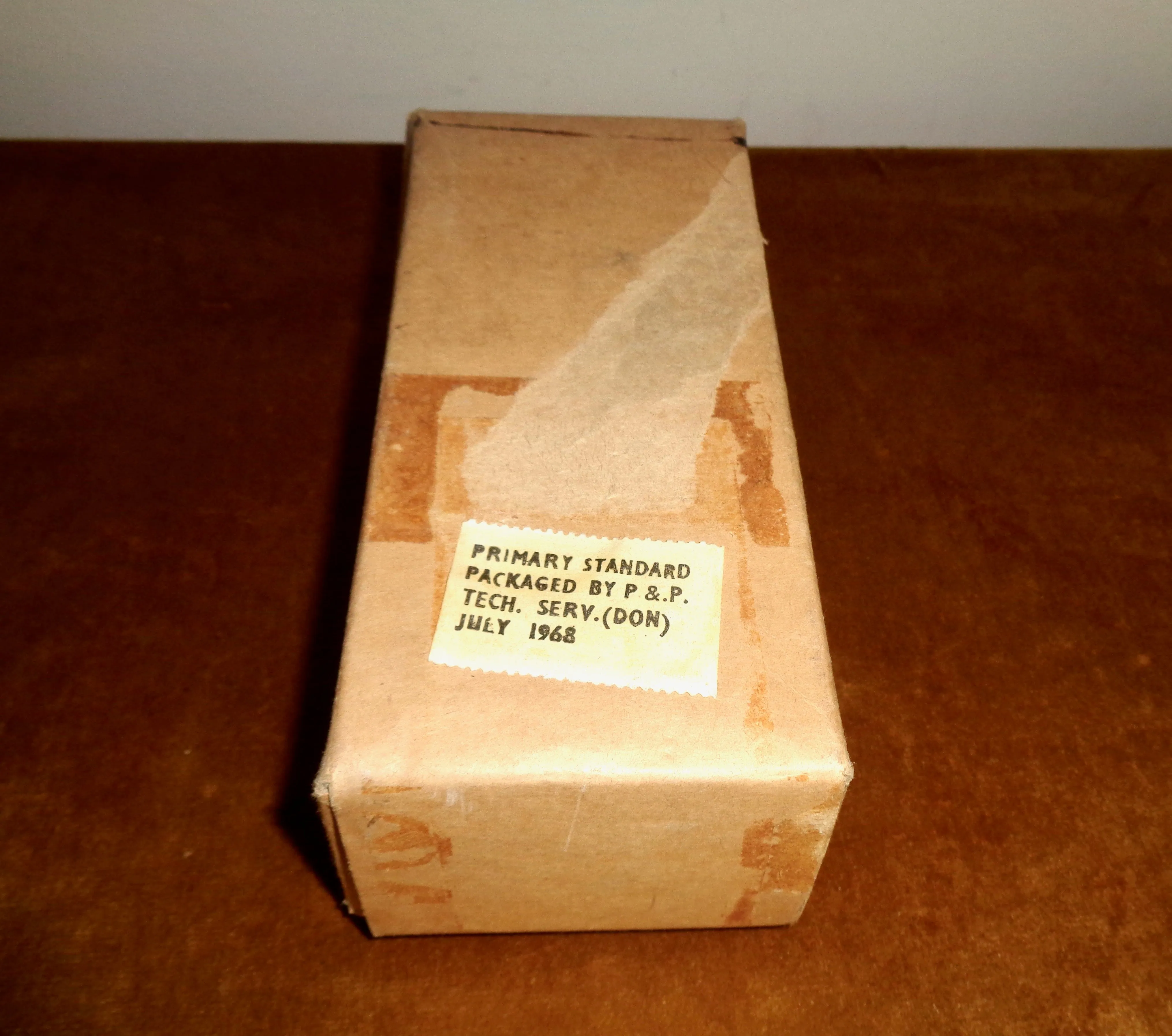 1960s RAF W10 Aircraft Cockpit Clip On Lamp In Its Original Box