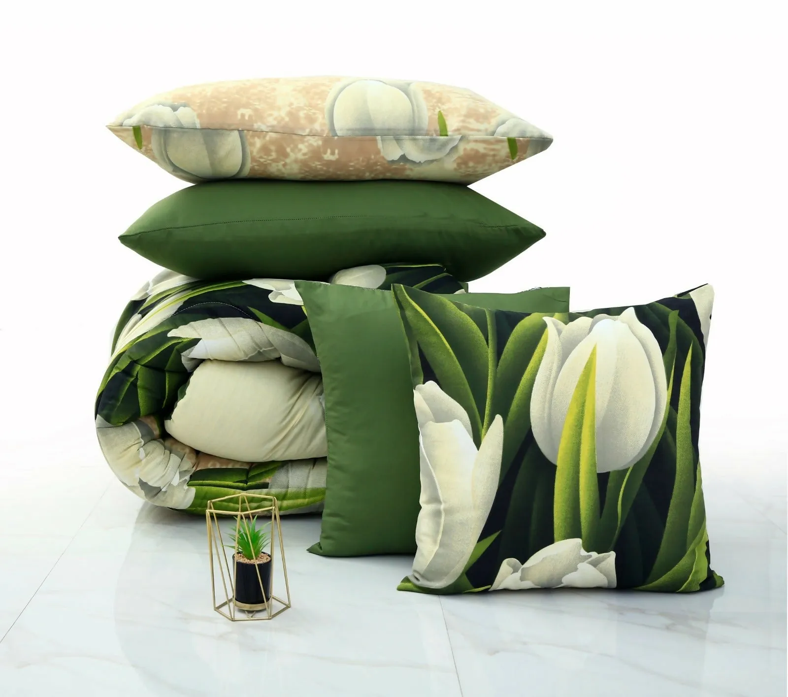 8 PCs Winter Comforter Set- Tulip Green