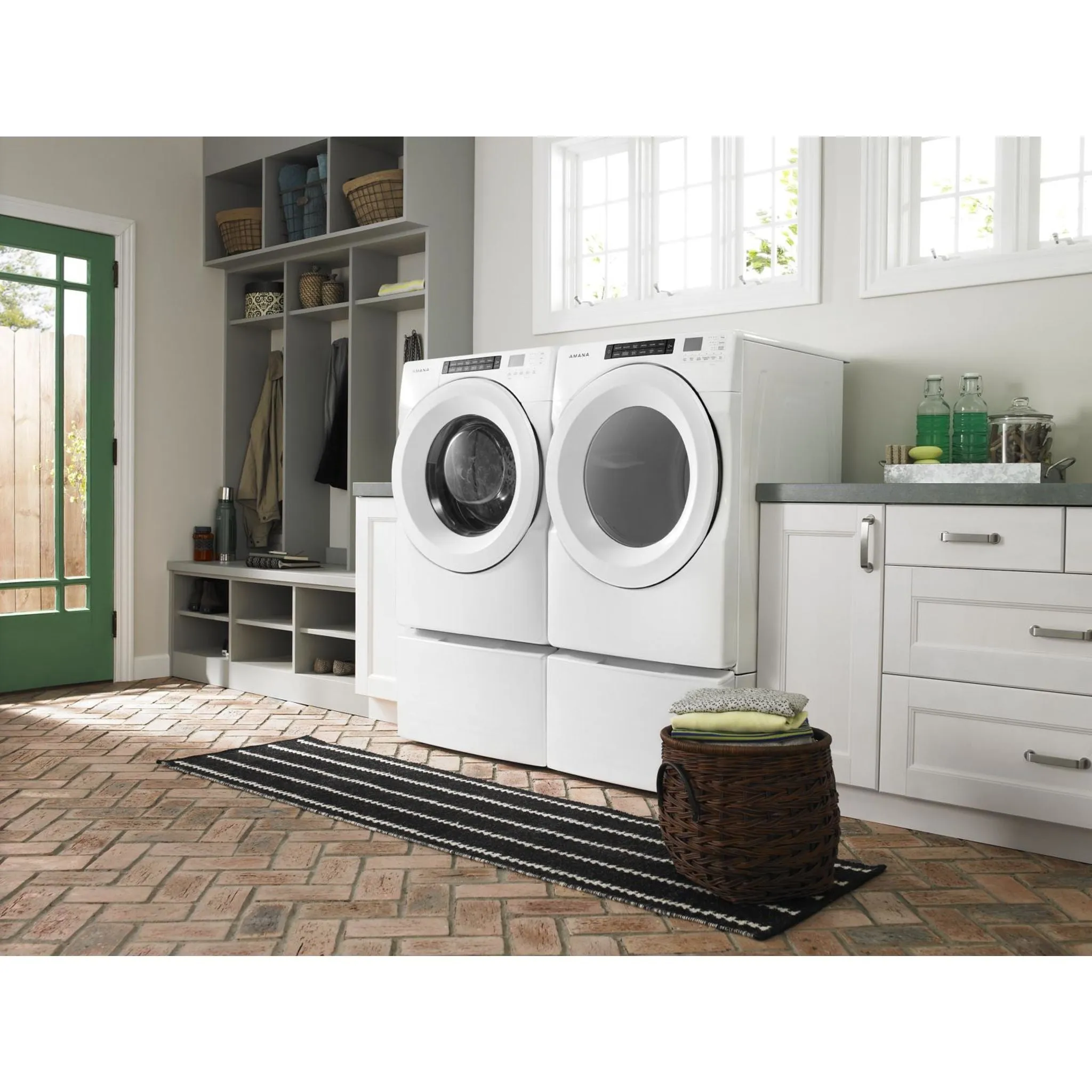 Amana Gas Dryer (NGD5800HW) - White