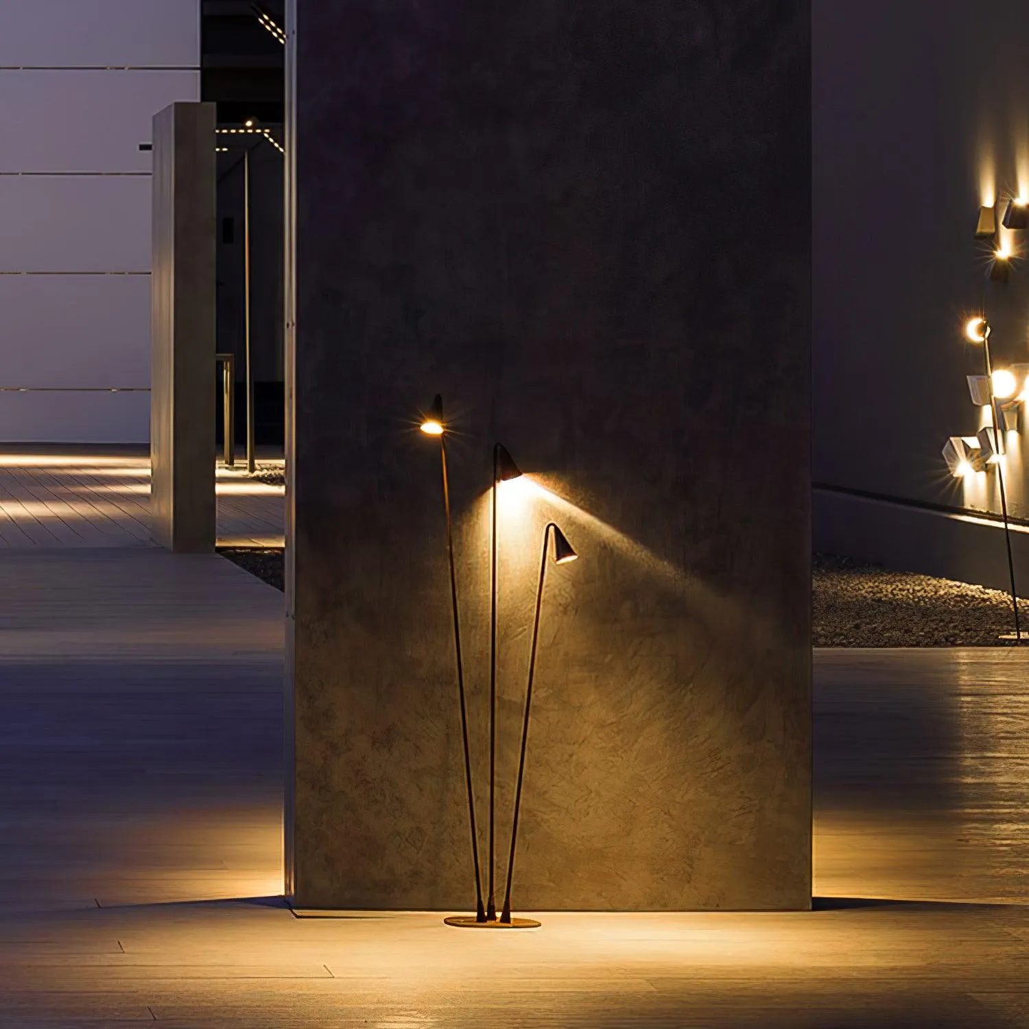 Bellflower Outdoor Floor Lamp