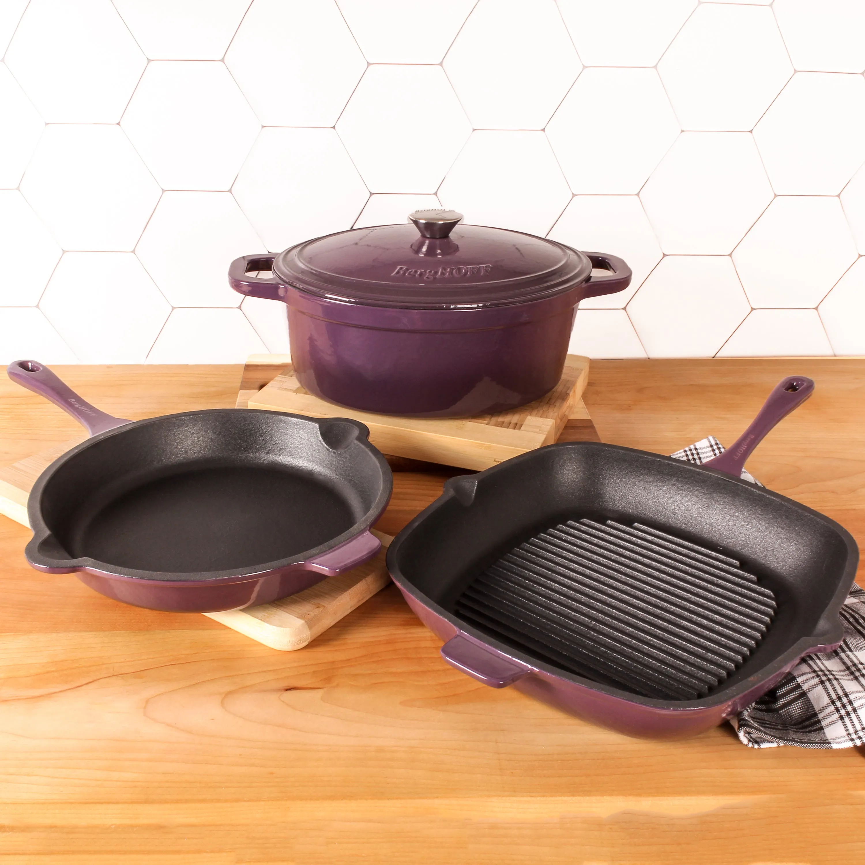 BergHOFF Neo 4pc Cast Iron Cookware Set, Grill Pan, Fry Pan & Oval Dutch Oven, Purple