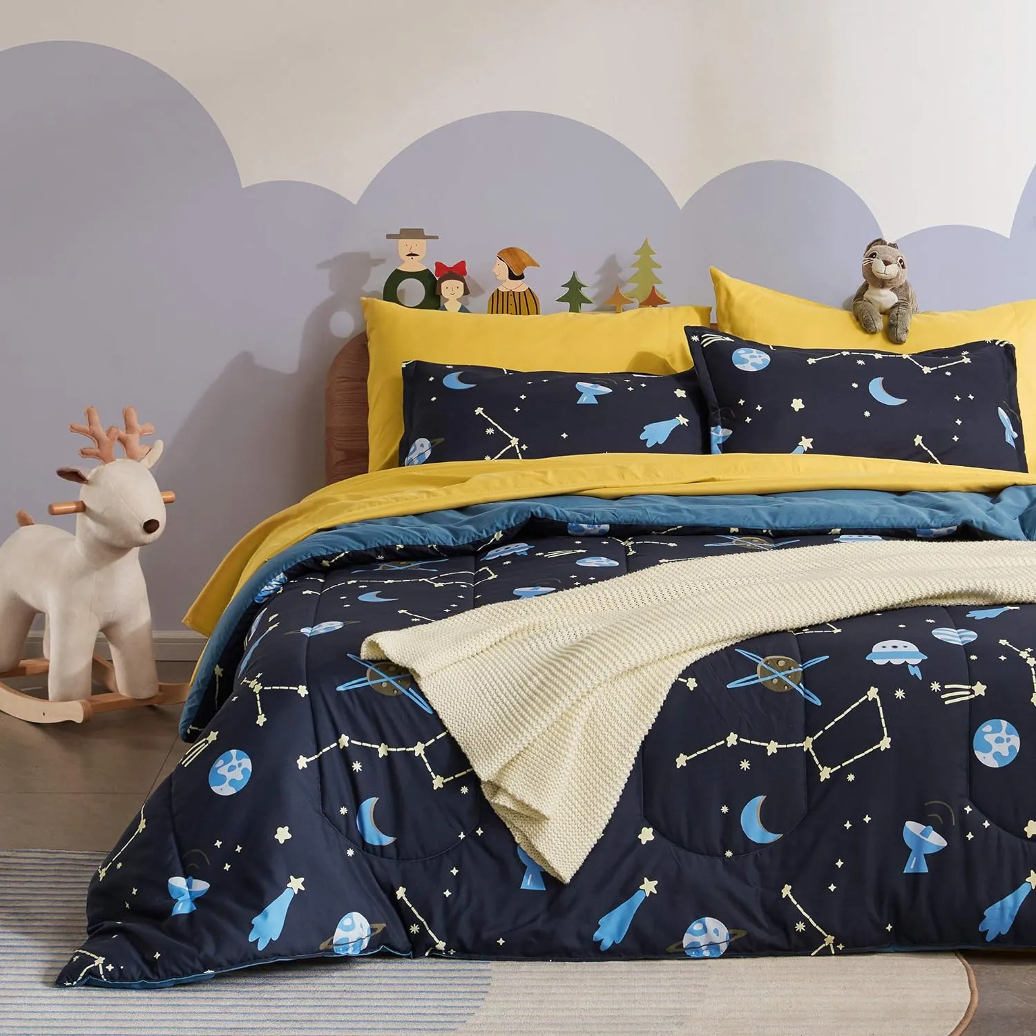 Blue Galaxy Printed Kids Bedding Set Navy Blue/Yellow