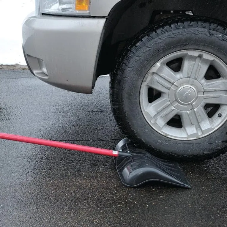 Bully Tools Combination Shovel and Snow Pusher