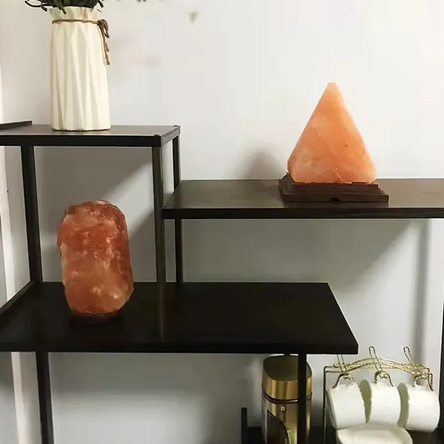 Creative Himalayan Triangle Salt Lamp 1-Light Table Lamp