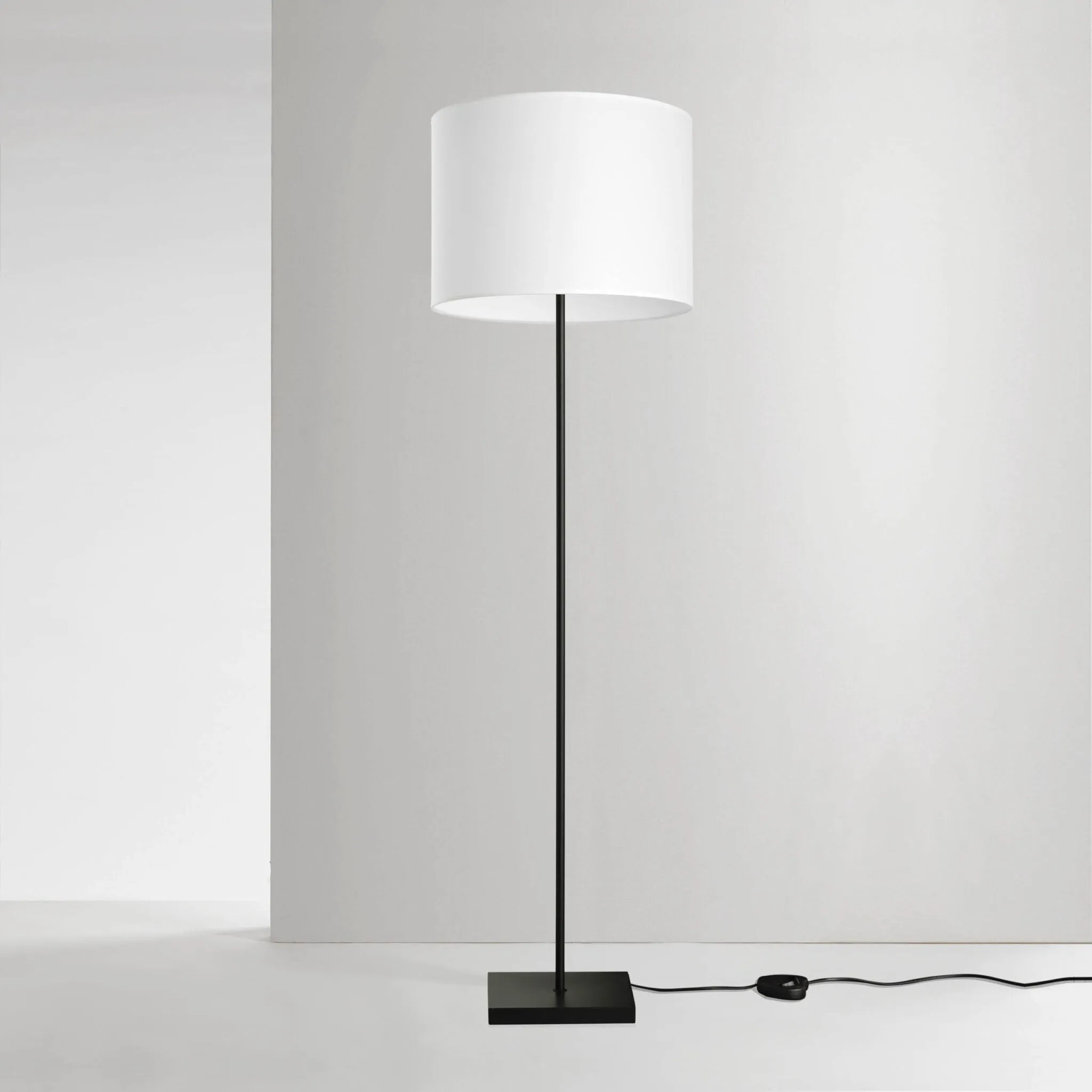 FELIX FLOOR LAMP