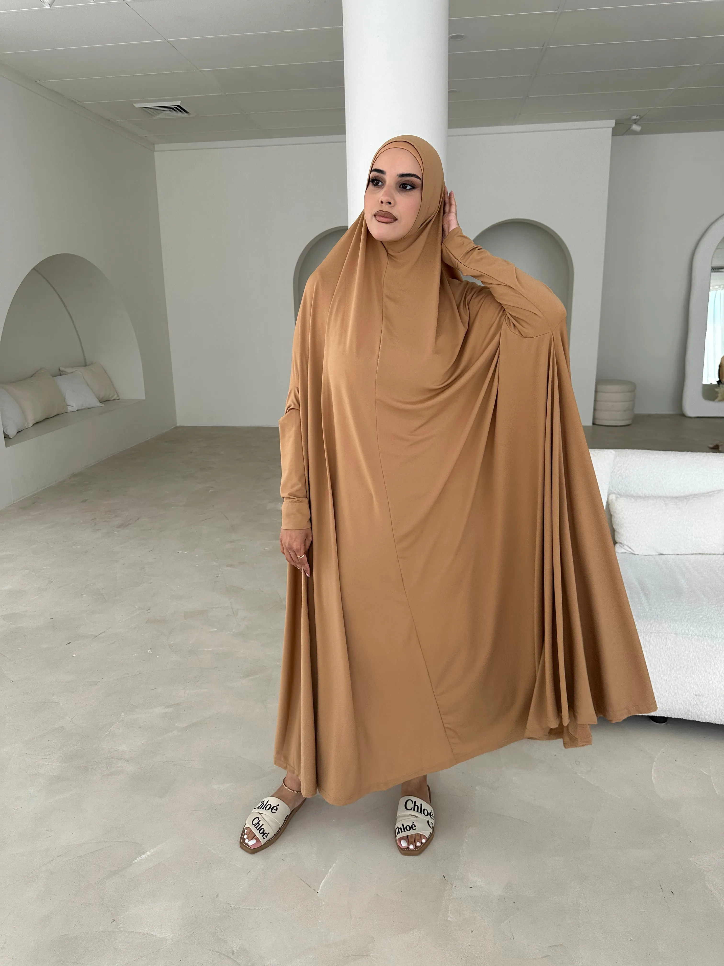 FLOOR LENGTH JILBAB