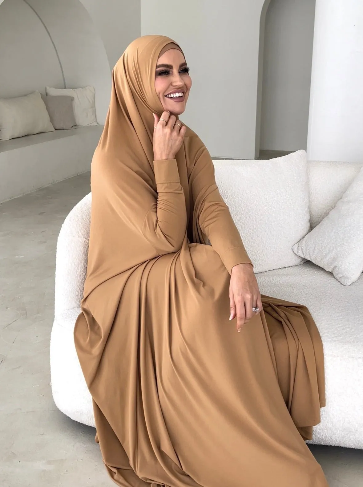 FLOOR LENGTH JILBAB