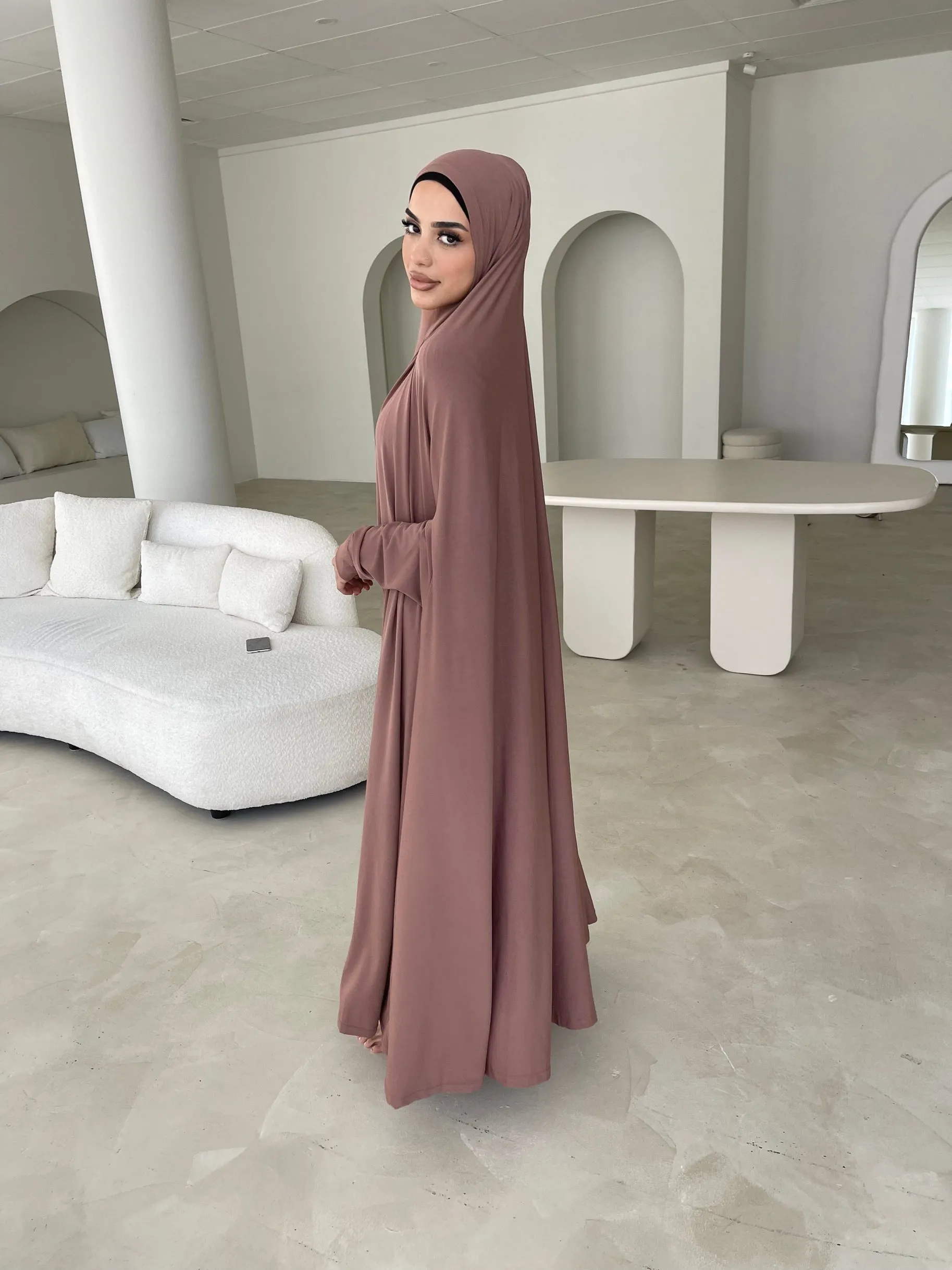 FLOOR LENGTH JILBAB