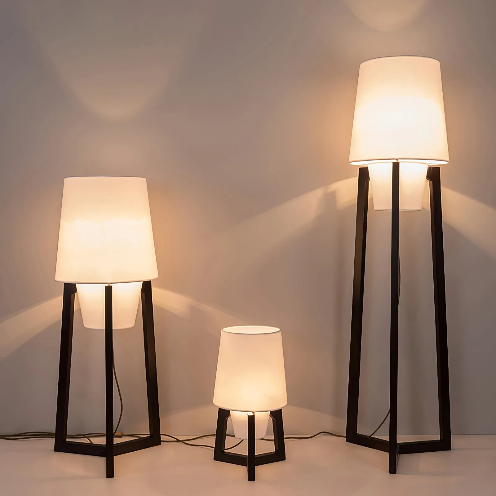 Lampada 531 Floor Lamp