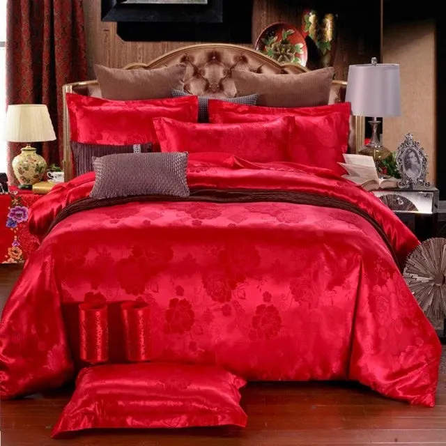 Luxury Palace Red  Duvet Bedding Set & Pillowcases