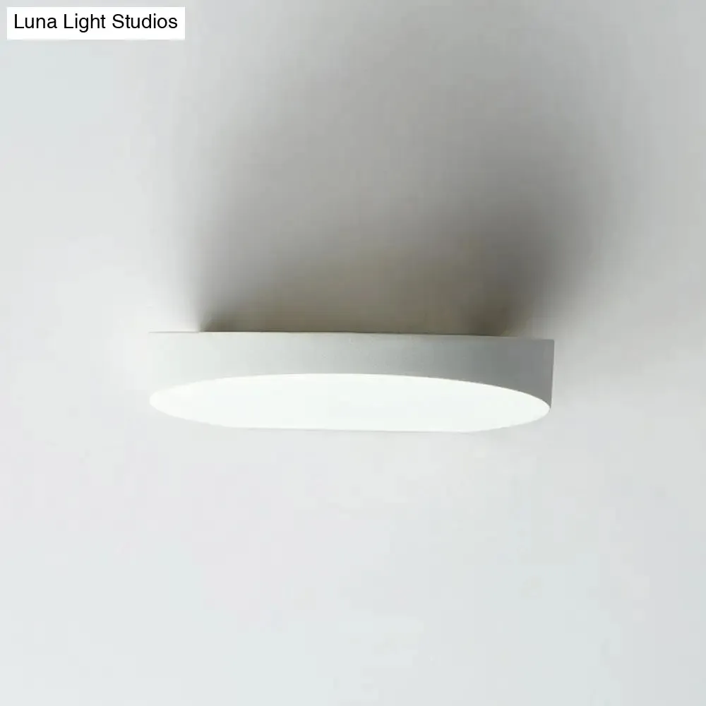 Minimalist LED Flush Wall Sconce in Aluminum with Black, Grey, or White Finish - Ideal for Corridors