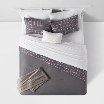 New - 5pc King Grid Print Reversible Decorative Comforter Set with Throw Dark Gray - Room Essentials