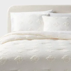 New - Threshold Jacquard Comforter Set Solid Crinkled Year-Round, Ivory, Full/Queen