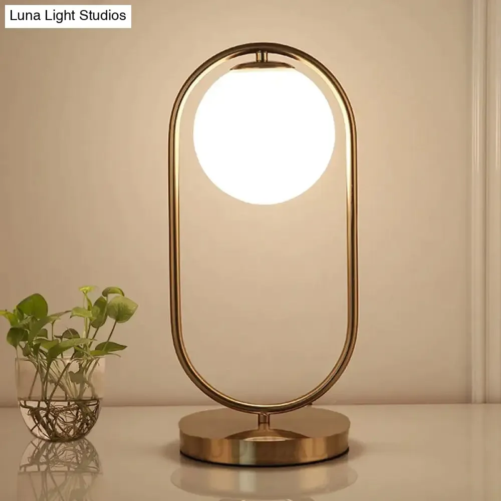 Nordic Art Deco Golden Body Table Lamp Metal Base Plate Modern Minimalist Frosted Glass Led Desk Lamp For Study/Bed Room