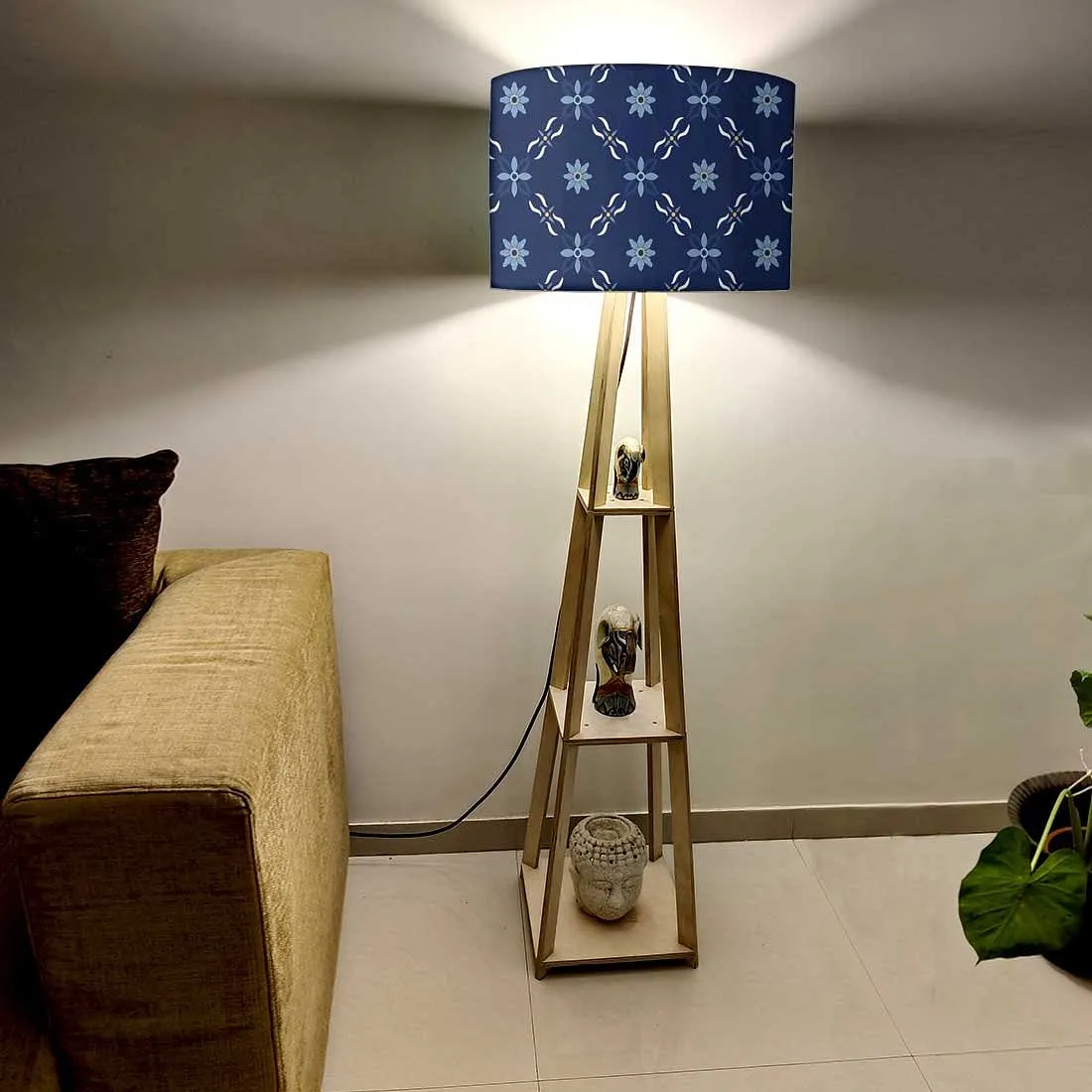 Tall Wooden Floor Lamp Light for Living Room - Floral Pattern