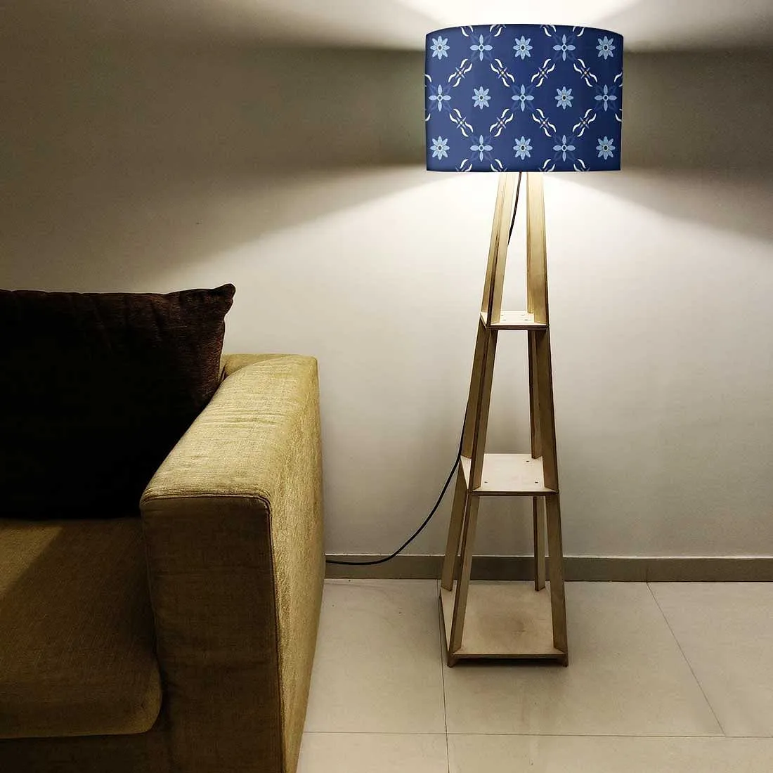 Tall Wooden Floor Lamp Light for Living Room - Floral Pattern