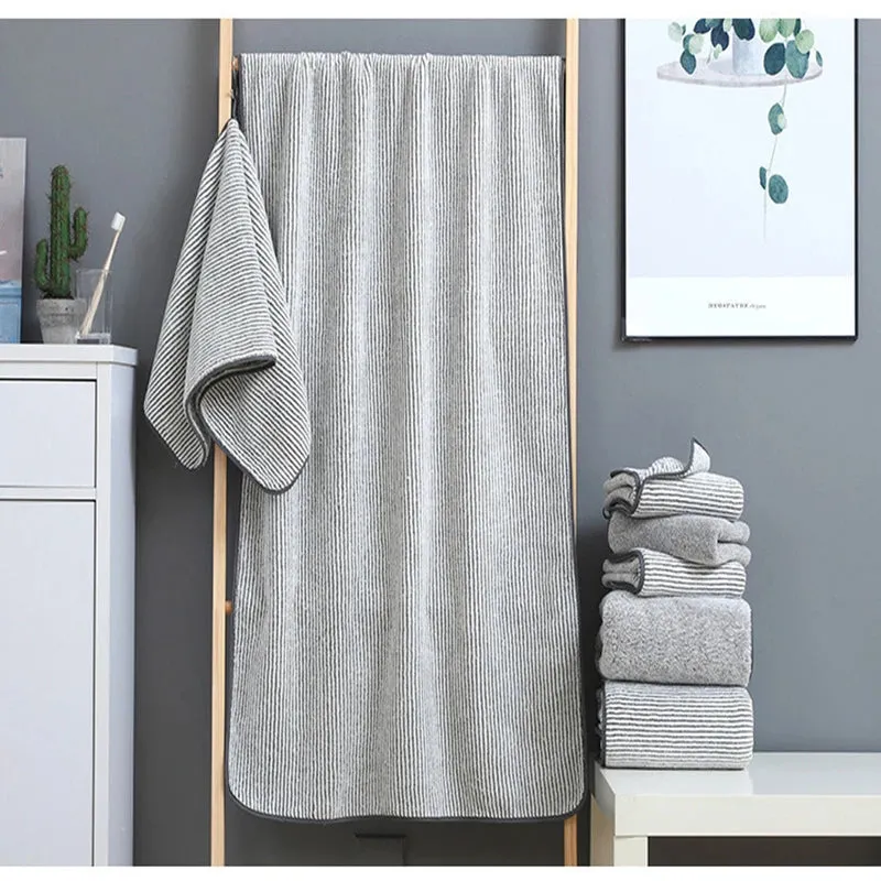 Thickened Microfiber Bath Towel – Quick-Dry, Soft & Absorbent  for Spa Beach Home