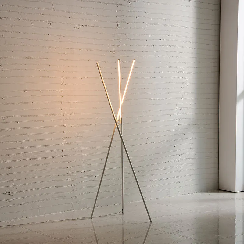 Three-pronged Vertical Floor Lamp