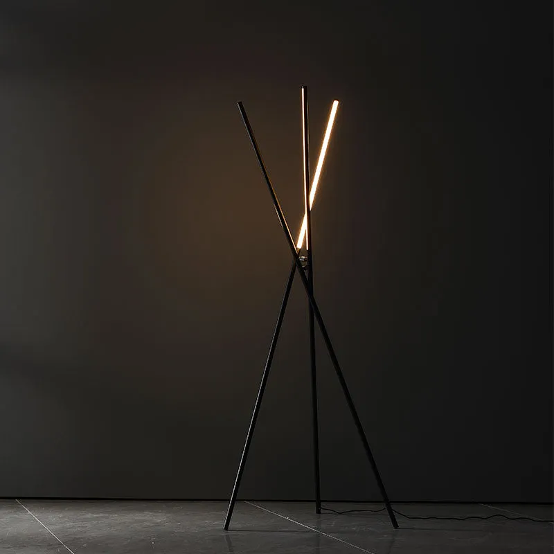 Three-pronged Vertical Floor Lamp