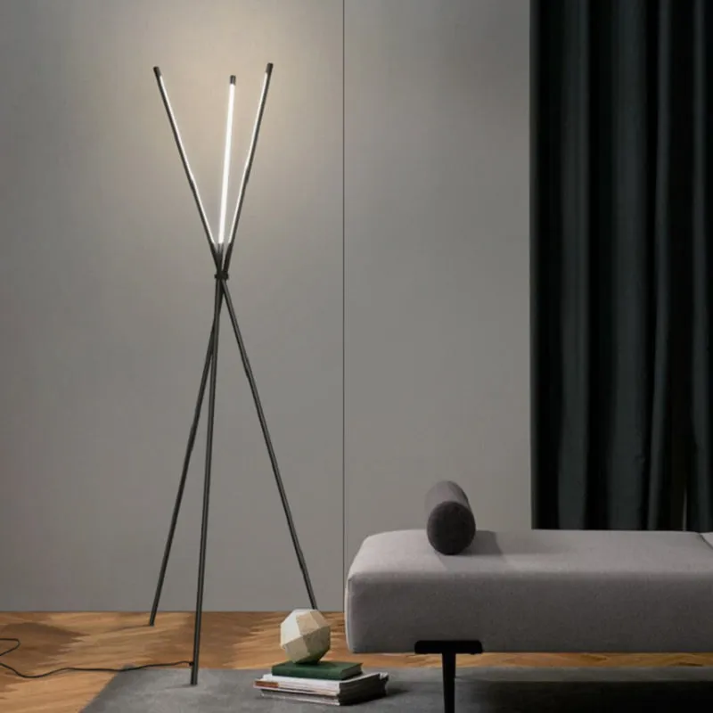 Three-pronged Vertical Floor Lamp