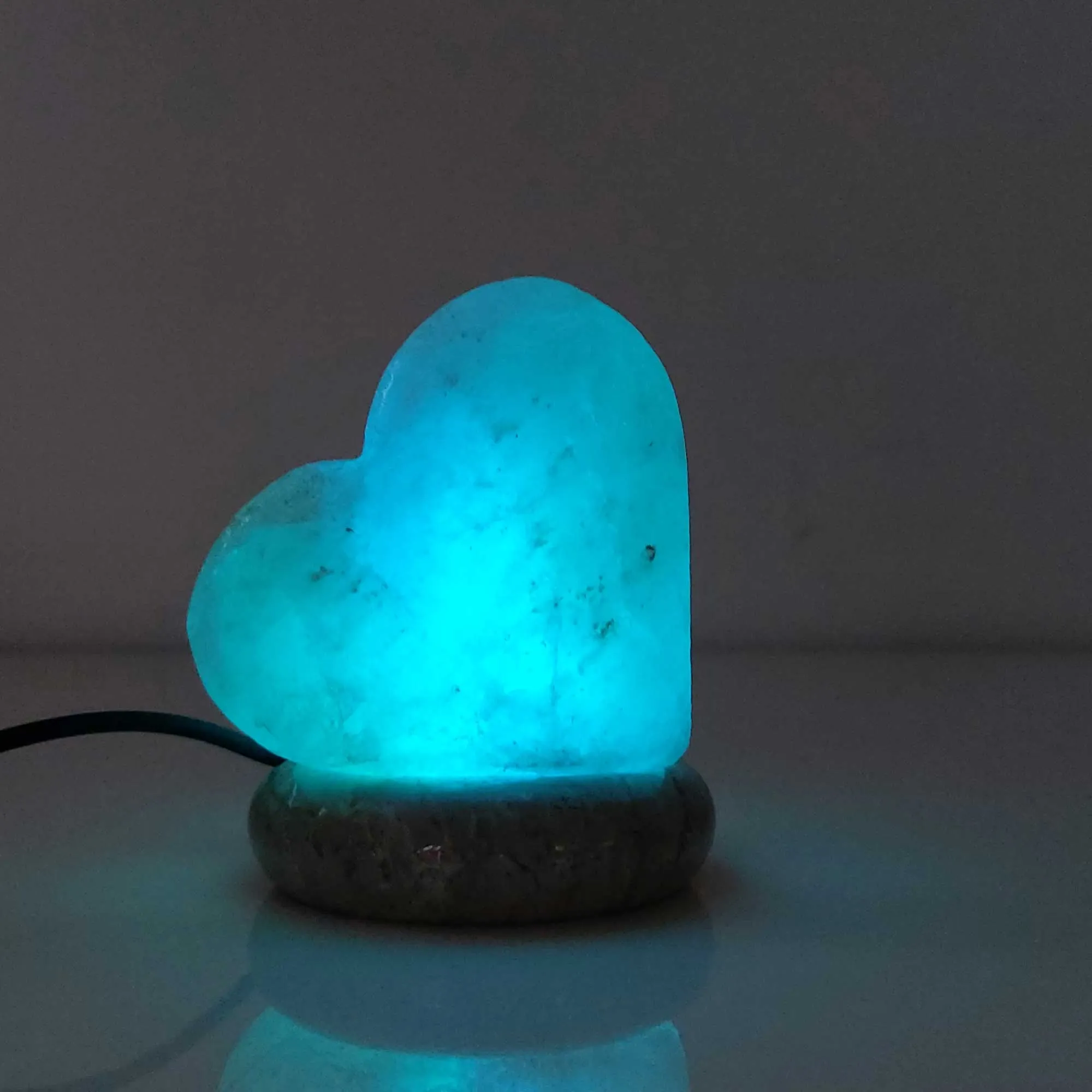 USB Colour Changing Salt Himalayan Lamp - Heart Love Shape Pink Rock LED Light