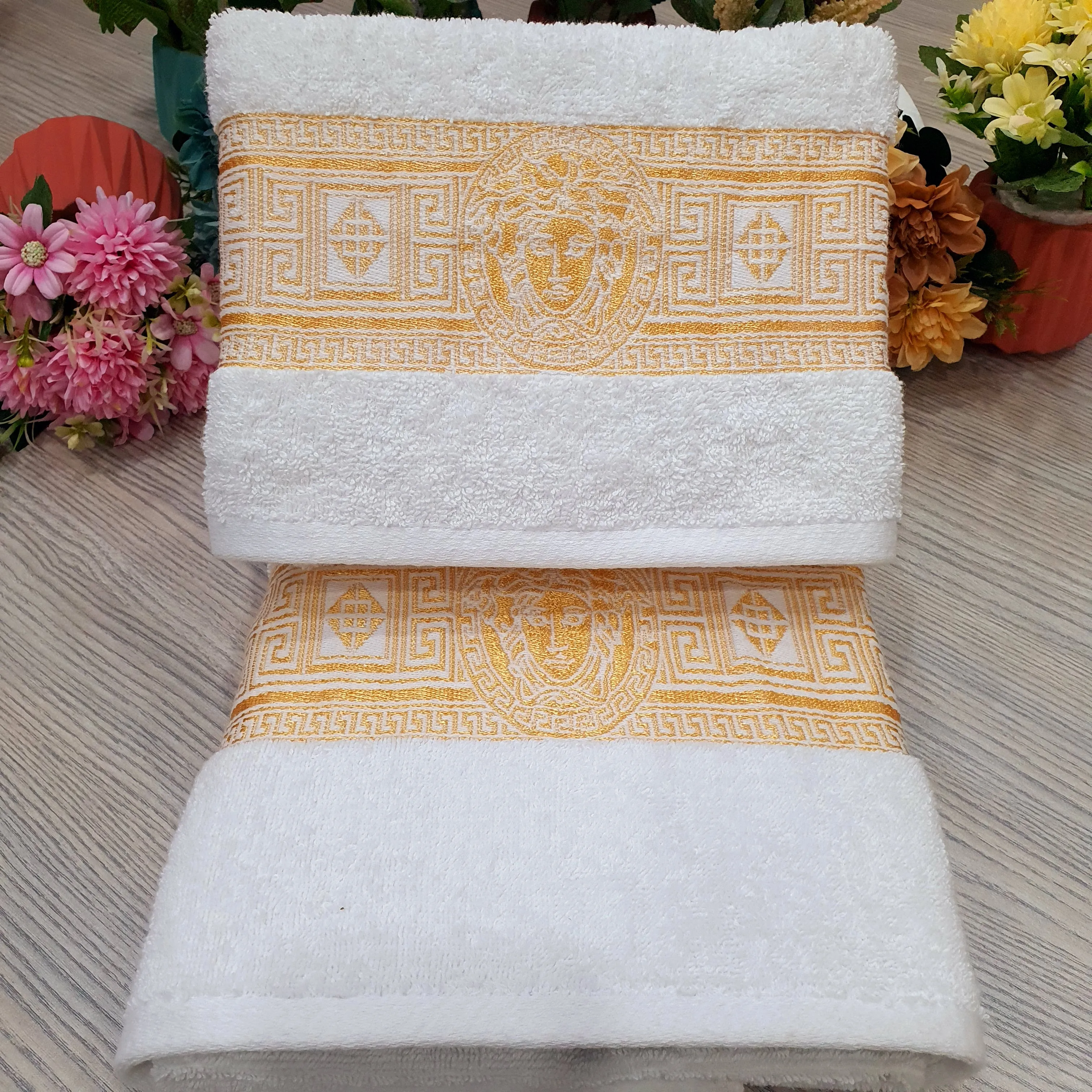 VERSAGE Design Pack of 2 - Large & Medium Towel - Export Quality